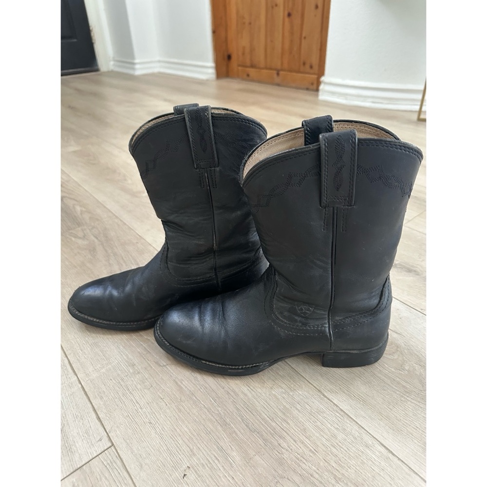 Ariat Black Leather Western Boots - Picture 2 of 6
